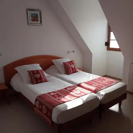 Relais D'issenheim Table D'hotes 3*