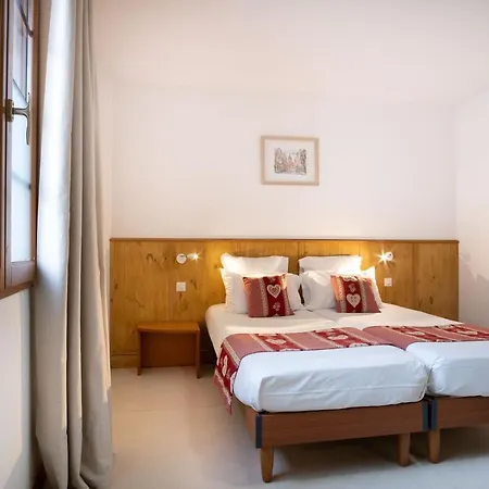 Relais D'issenheim Table D'hotes 3*